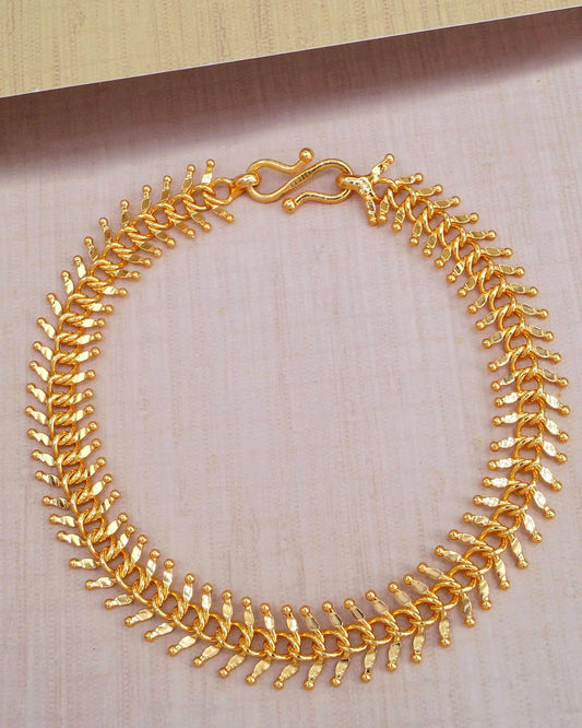 Grand Gold Bracelet For Men Premium Fashion Jewelry