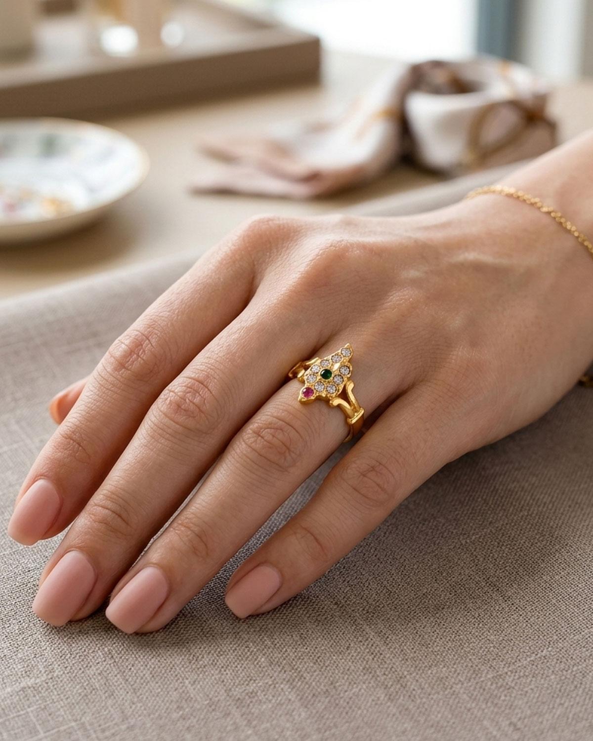Elegant Impon Stone Leaf Ring IFR1007