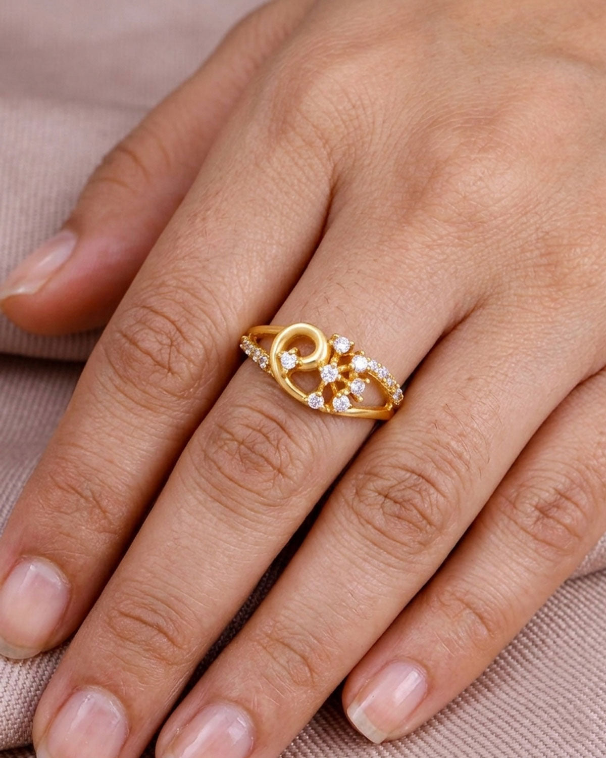 Glittering White Stone Bridal Finger Ring IFR1608