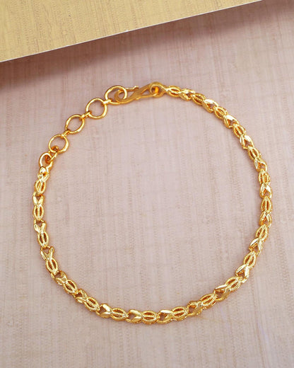 Light Weight Gold Plain Fish Bracelet Designs Without Stones