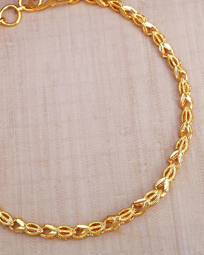 Light Weight Gold Plain Fish Bracelet Designs Without Stones