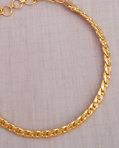 Simple Gold Inspired Bracelet Design from IfyJewel.com