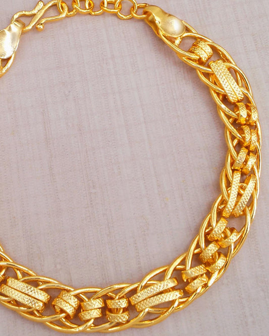 Heavy and Thick Men's Bracelet for everyday wear Zoomed Image