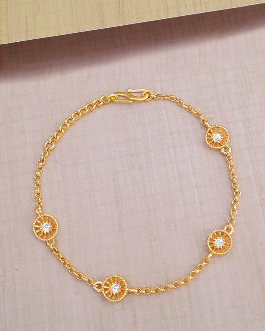 Sleek Gold Chain Bracelet IBRAC804