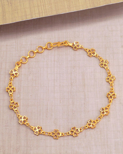 Trendy Gold Clover Link Bracelet IBRAC855