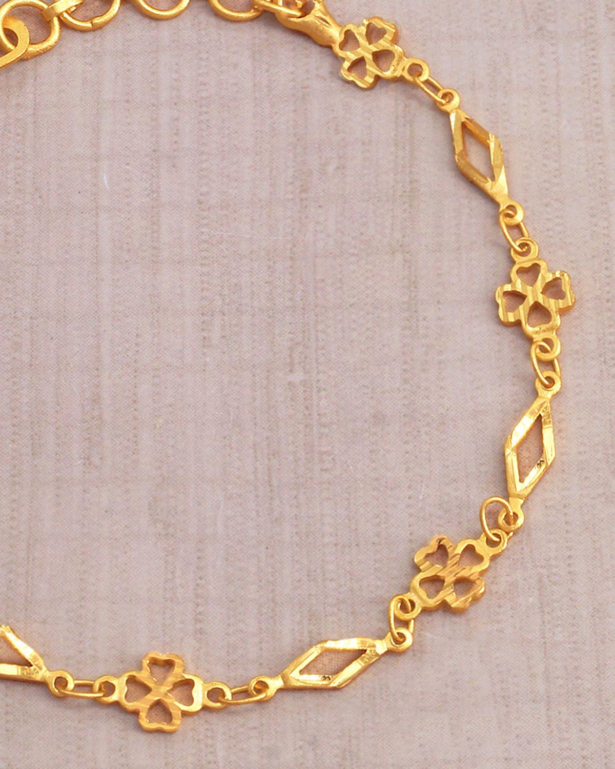 Heart Charm Gold Chain Bracelet IBRAC856