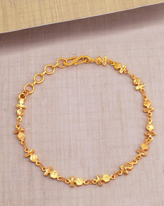 Stylish Designer Gold Bracelet IBRAC859