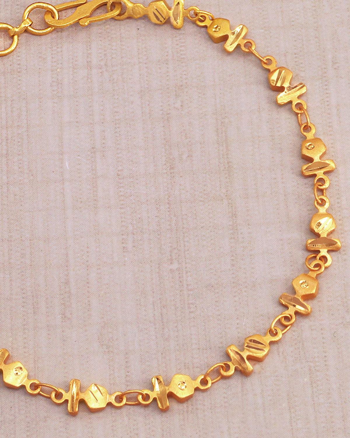 Stylish Designer Gold Bracelet IBRAC859