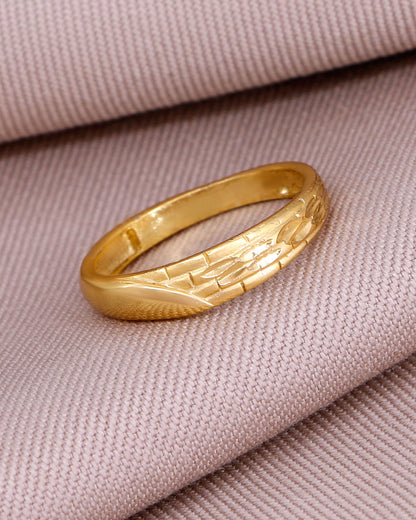 Machine Cut Gold Ring For Daily Wear IFR1609