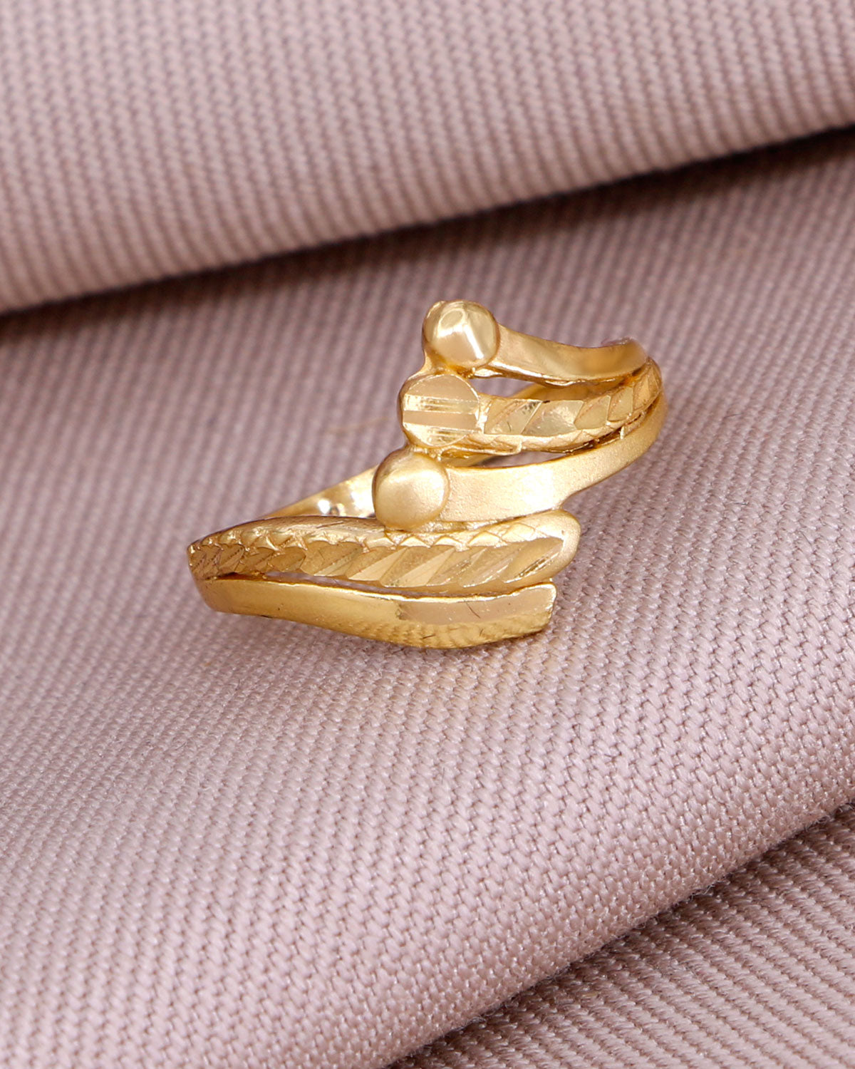 Daily Wear Gold Ring Matt Finish IFR1634