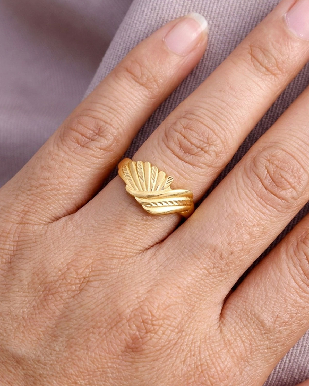 Floral 2 Gram Gold Finger Ring IFR1635
