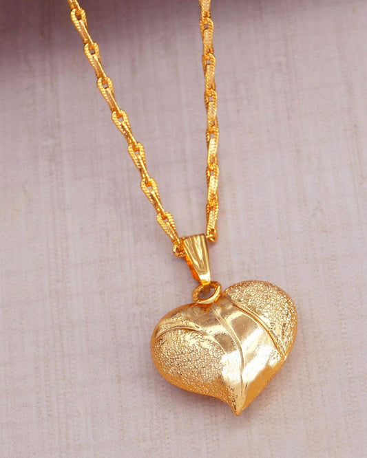 3d Heart Shaped Gold Plated Pendant Chain