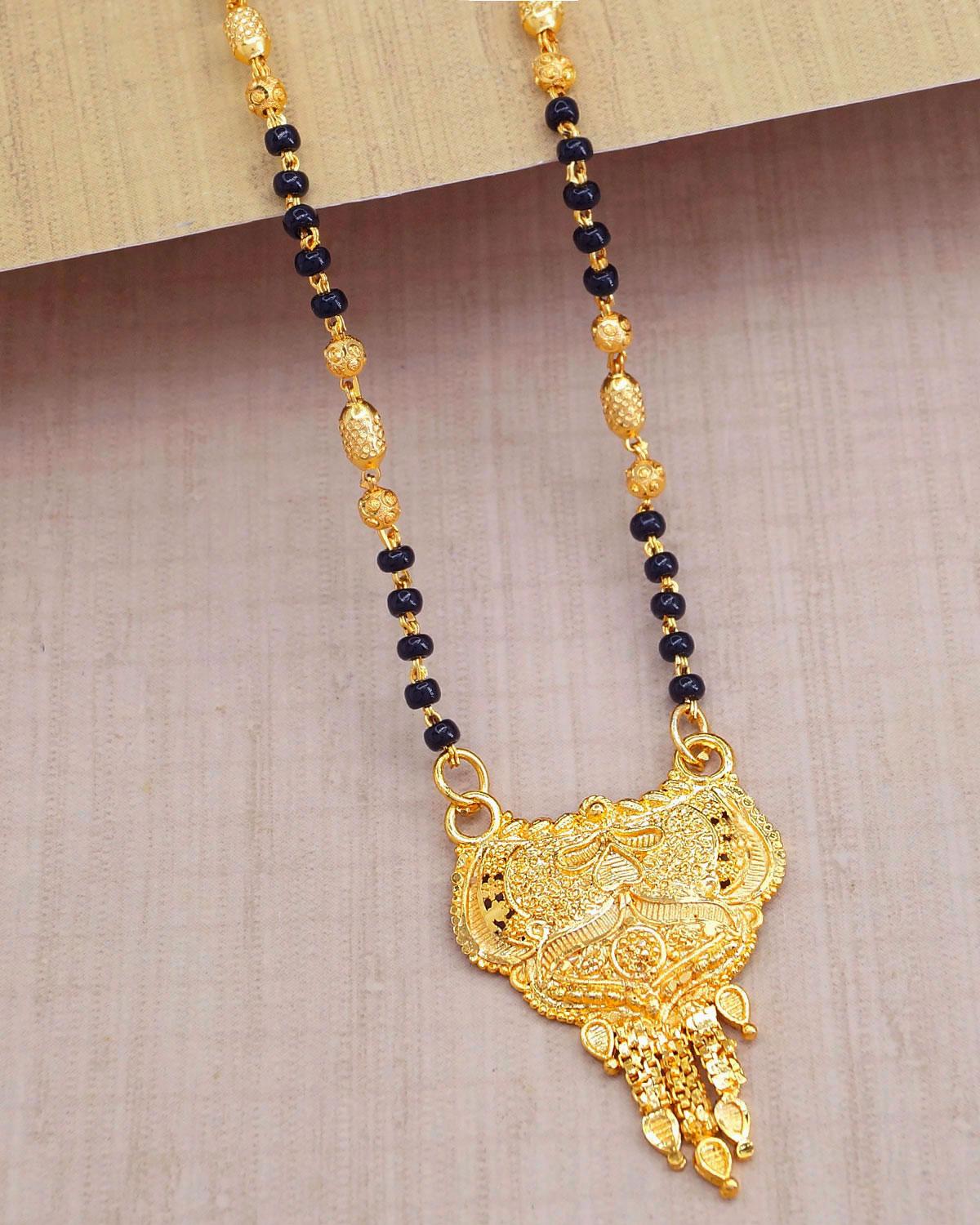 Traditional 1 Line Gold Mangalsutra Blackbeads Chain Design