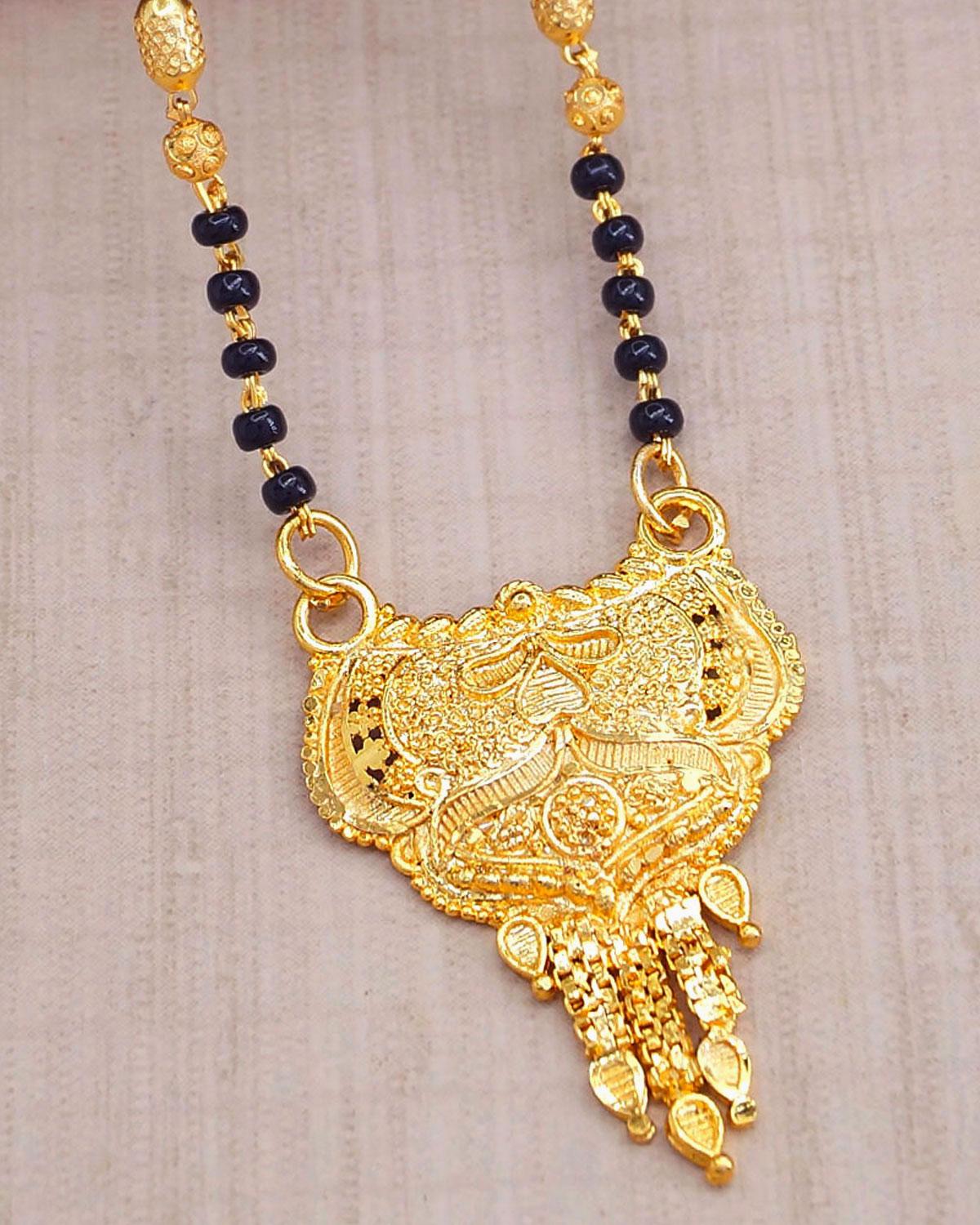 Traditional 1 Line Gold Mangalsutra Blackbeads Chain Design