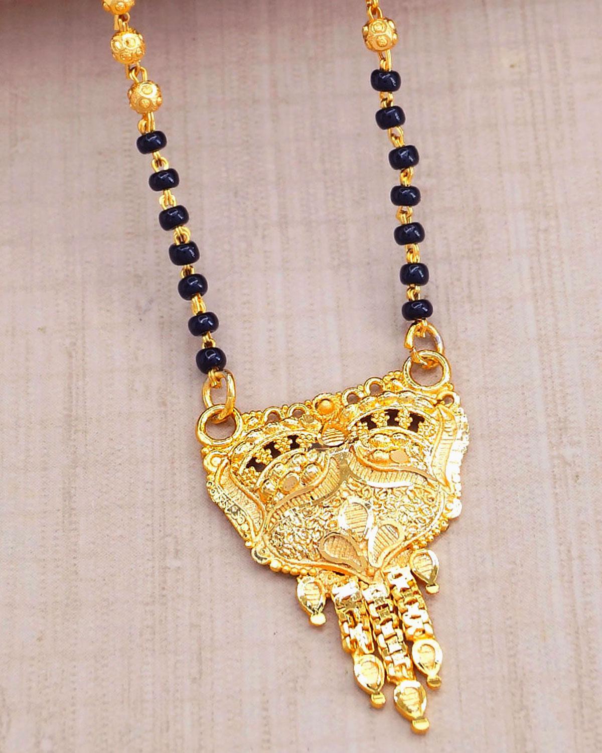 New Arrival Managalsutra Thali Chain Regular Use Gold Covering Collection