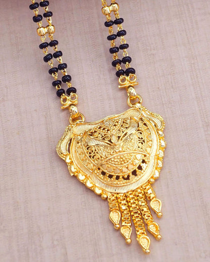 Traditional Gold Forming Short Mangalsutra 2 Line Design