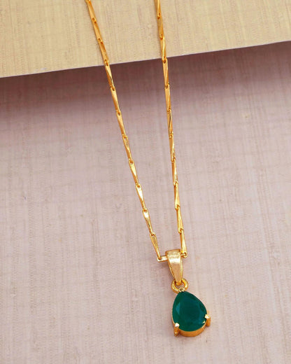 Oval Shape Design Pendant Emerald Stone One Gram Gold Plated Jewelry