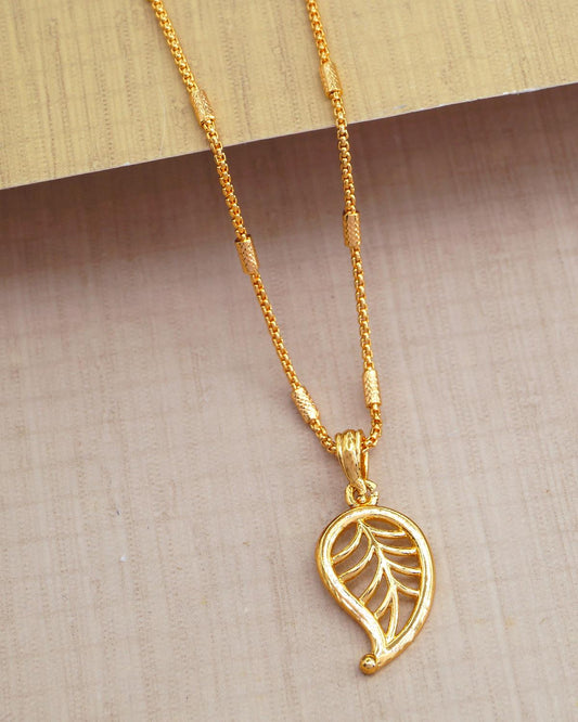 Plain Leaf Pendant With Interlock Chain ISMDR2182