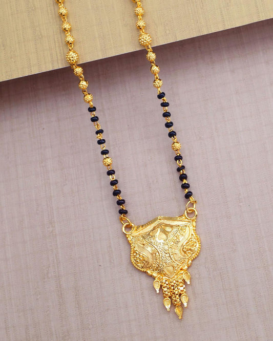 2 Gram Gold Tanmaniya Black Beads Mangalsutra Daily Wear Chain for Married Women